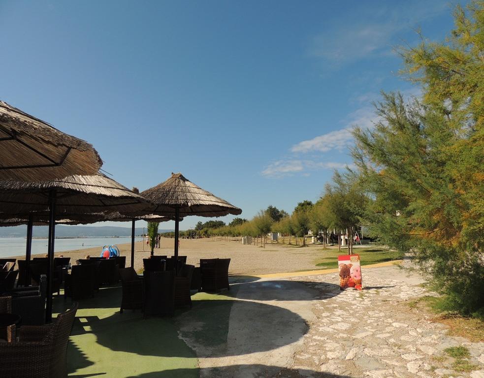 Beach Apartment Ivana Omiš Esterno foto