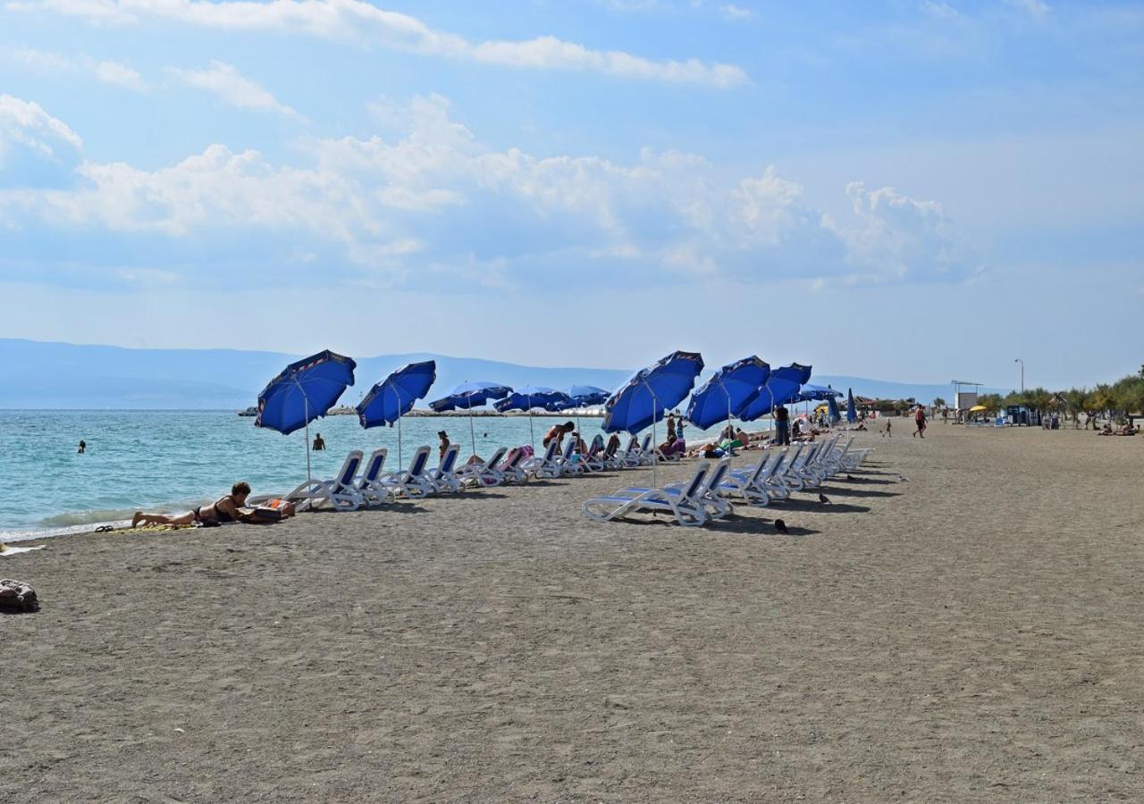 Beach Apartment Ivana Omiš Esterno foto